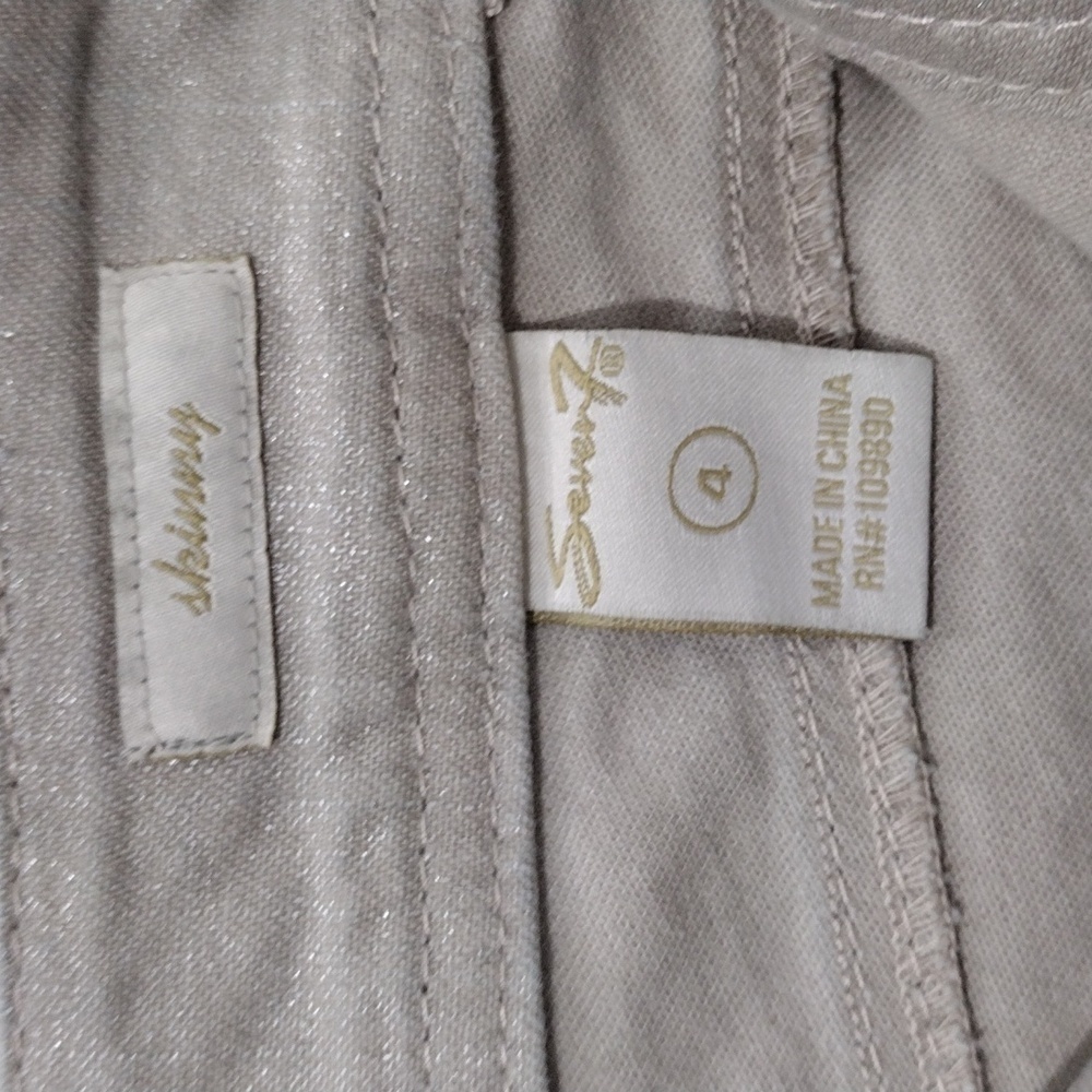 EUC Seven7 Tan Metallic Skinny jeans size 4 - Picture 13 of 15